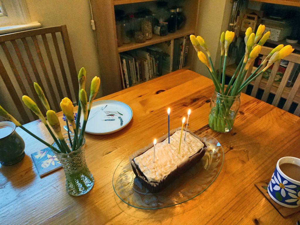 Cake and daffodils